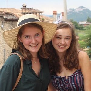 Meet your Posher, Christine